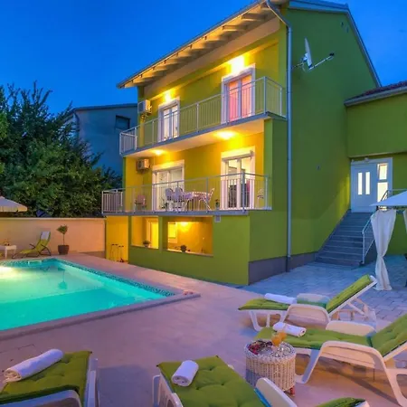 فيلة House بولا