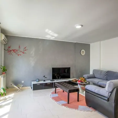 Villa House *